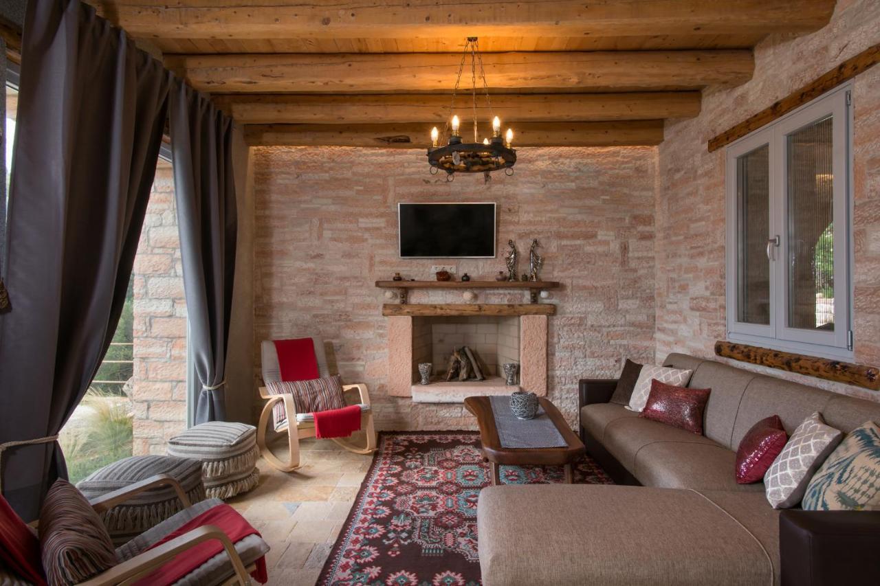 Sinium Luxury Villas Viggla Kültér fotó